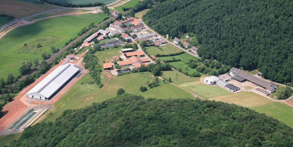 Luftaufnahme der Lehr- und Versuchsanstalt in Münchweiler